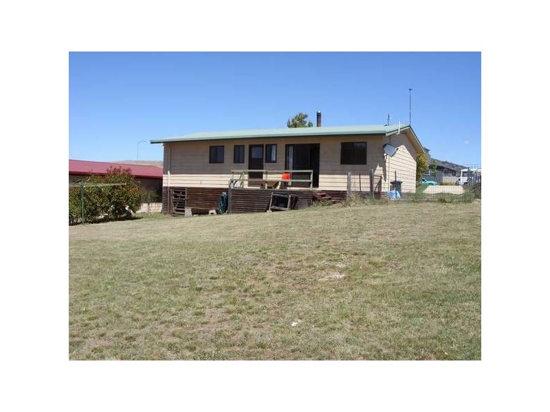 94 Gippsland Street, Jindabyne NSW 2627