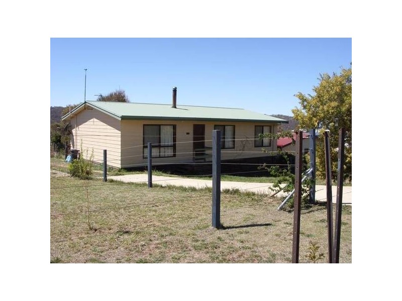 94 Gippsland Street, Jindabyne NSW 2627