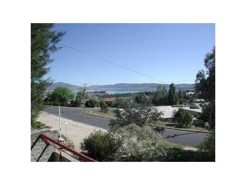 8/28 Park Road, Jindabyne NSW 2627