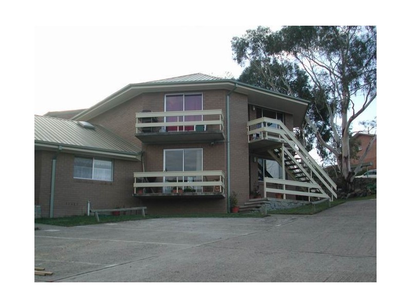 1/26 Cobbon Crescent, Jindabyne NSW 2627