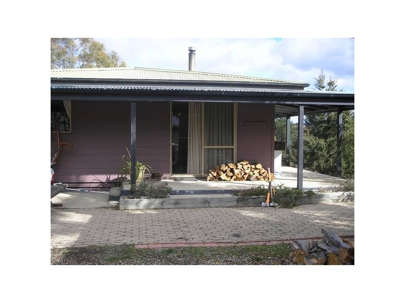 35 Snowgum Court, Jindabyne NSW 2627
