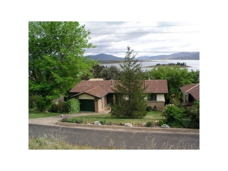 16 Kurrajong Street, Jindabyne NSW 2627