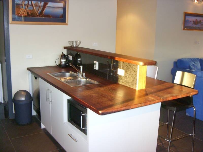 10 Mitchell Circuit, Jindabyne NSW 2627