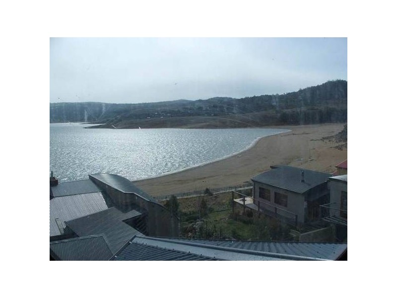 2 Girvan Place, Jindabyne NSW 2627