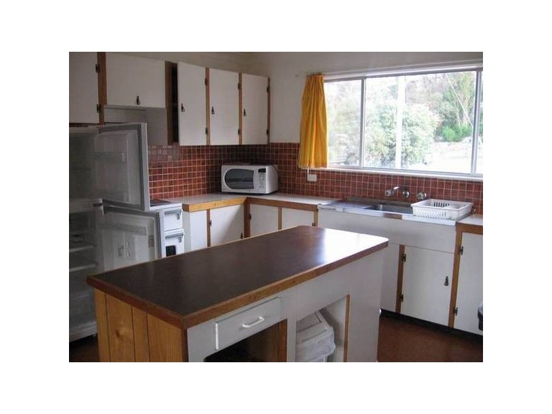 9 Cobbadah St, Jindabyne NSW 2627