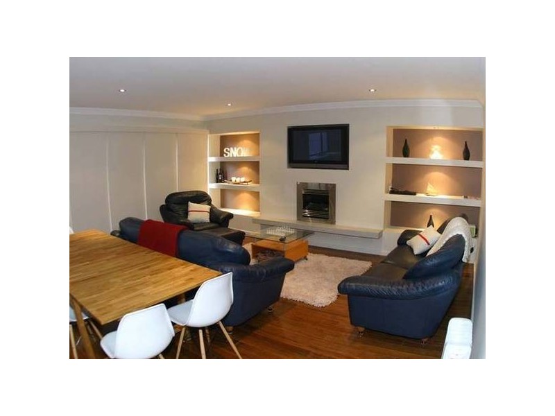 23-25 Kirwan Close, Jindabyne NSW 2627