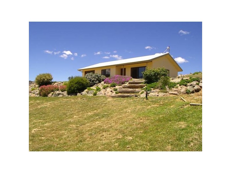 202 West Lynne Road, Jindabyne NSW 2627