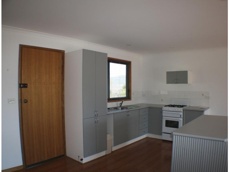 42 Banksia Avenue, Kalkite NSW 2627