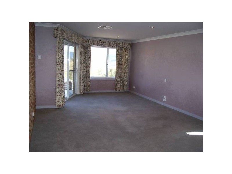 17 Acacia Pl, East Jindabyne NSW 2627