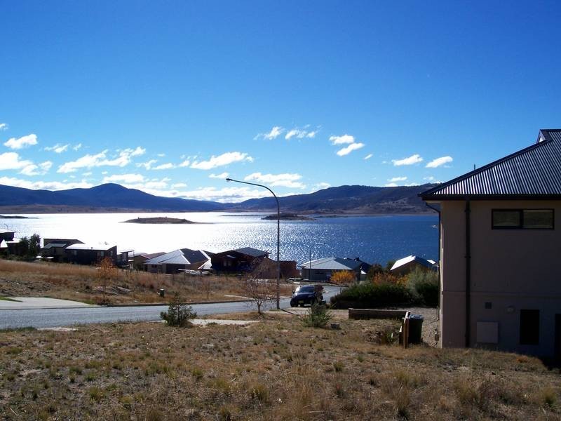 9 Adams Ave Tyrolean Village, East Jindabyne NSW 2627