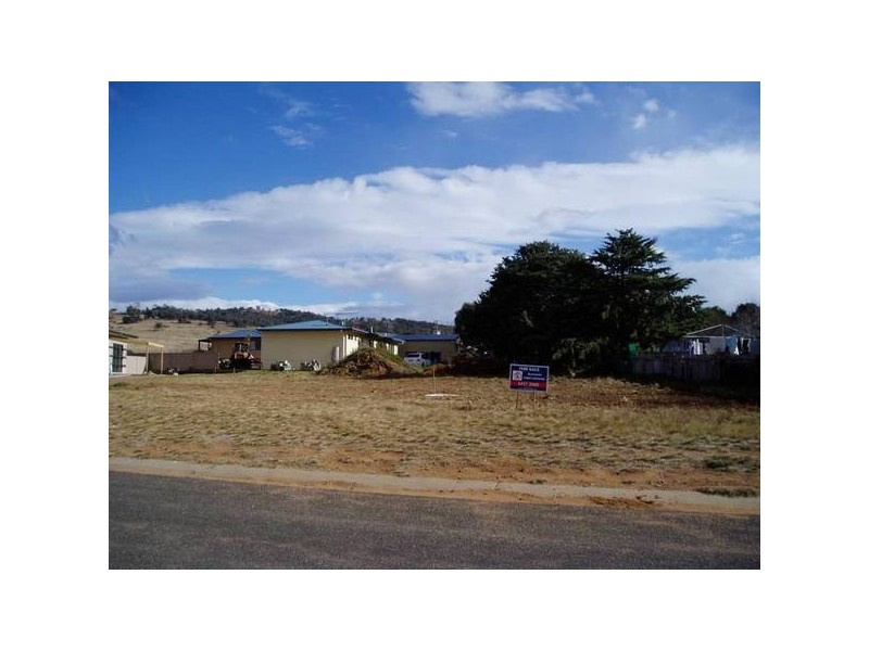 1 Gungarlin Street, Berridale NSW 2628