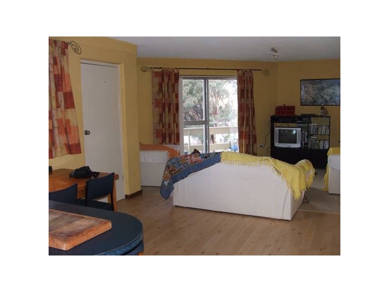 1/26 Cobbon Cres, Jindabyne NSW 2627