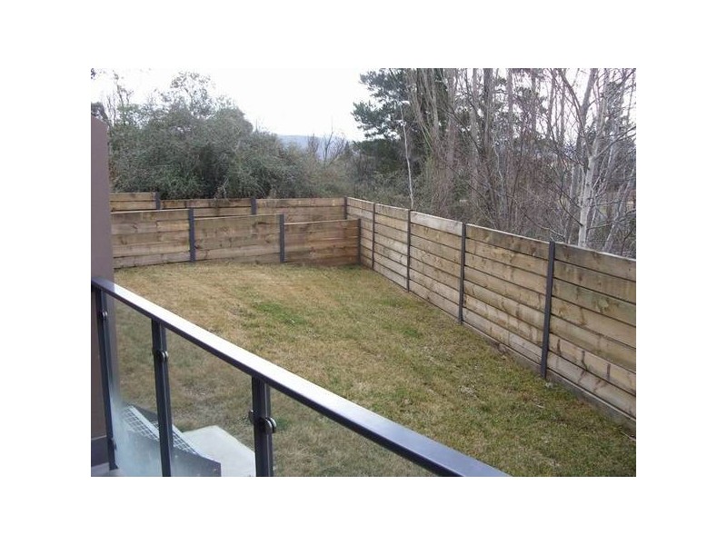 3/2 Cobbon Cres, Jindabyne NSW 2627