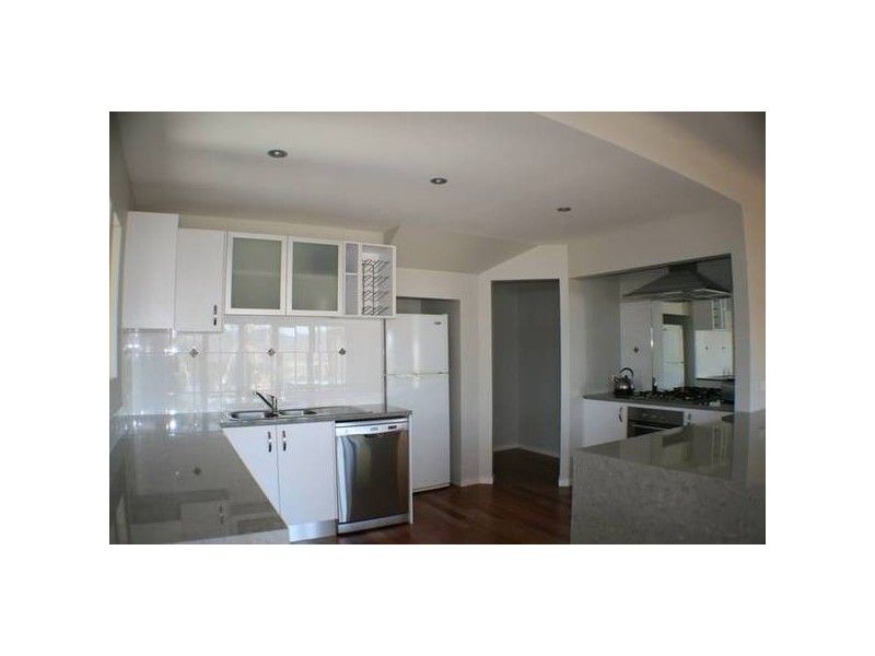 7 Lakeview Tce, East Jindabyne NSW 2627