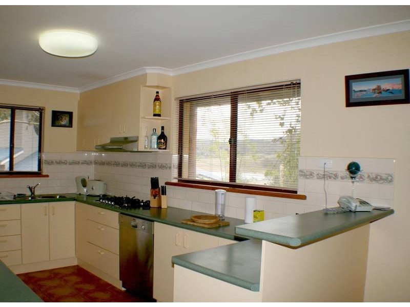 4 Girvan Pl Tyrolean Village, Jindabyne NSW 2627