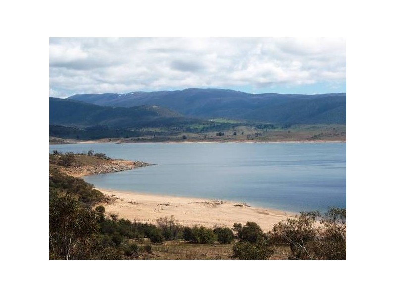 9 Kunama Drive, East Jindabyne NSW 2627