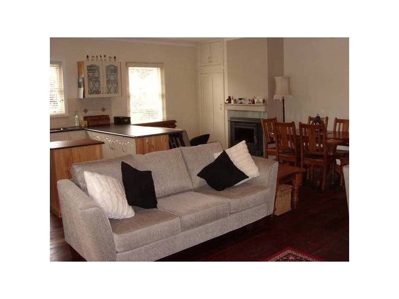 21 Oliver Street, Berridale NSW 2628