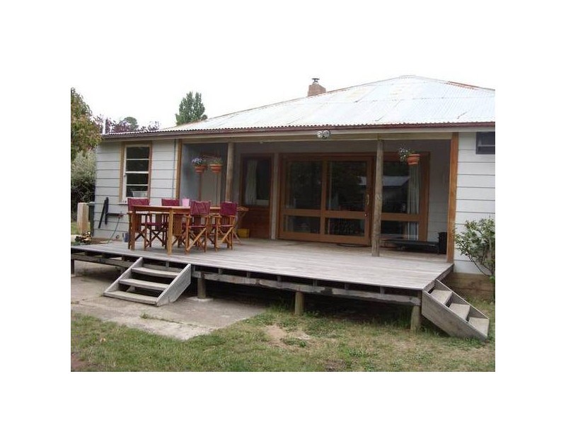 21 Oliver Street, Berridale NSW 2628