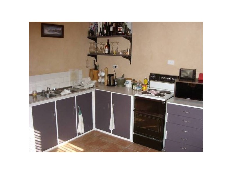 25 Cobbon Cres, Jindabyne NSW 2627