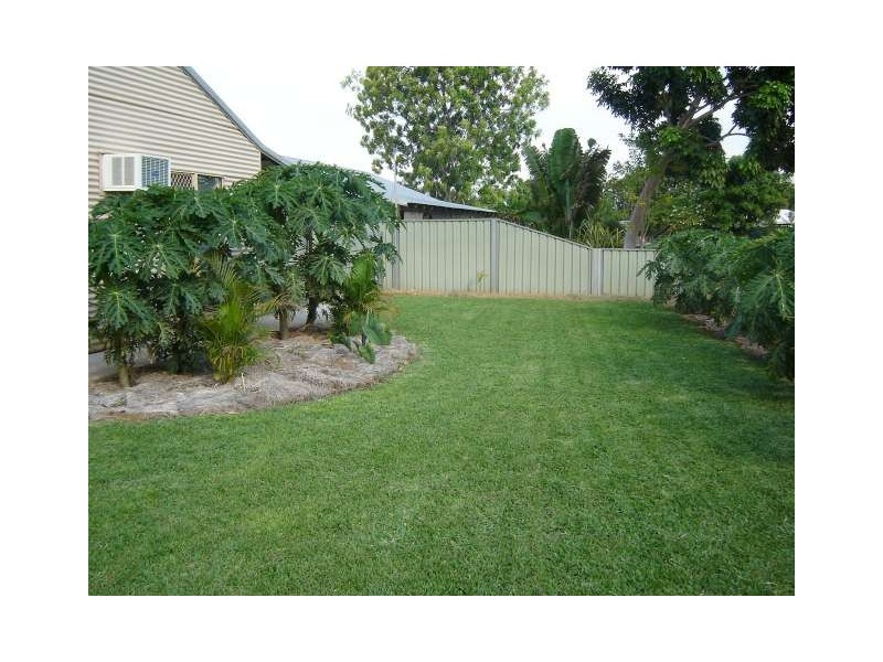 B/16 Plum, Kununurra WA 6743