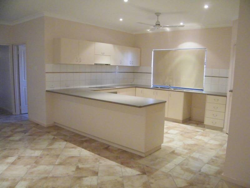 73 Hibiscus, Kununurra WA 6743