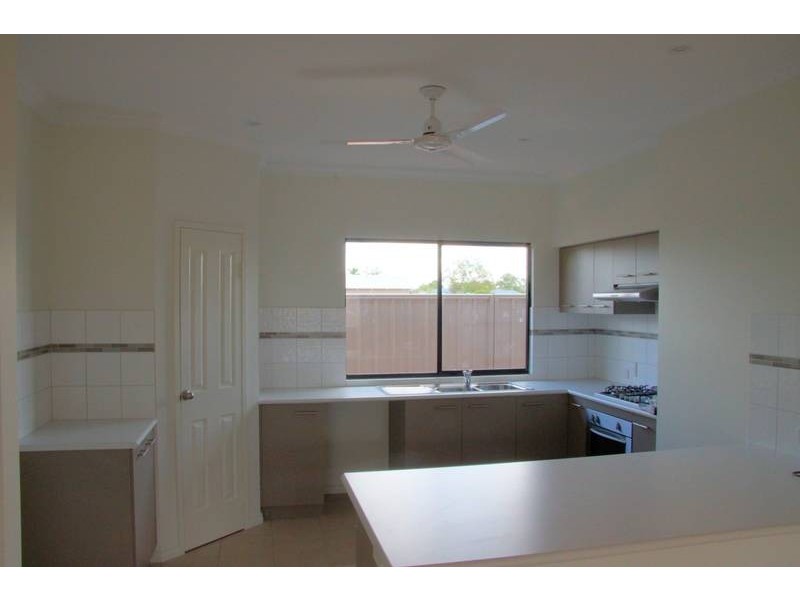 10 Emu Apple Street, Kununurra WA 6743