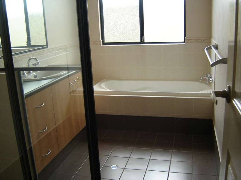 4 Derringding Way, Kununurra WA 6743