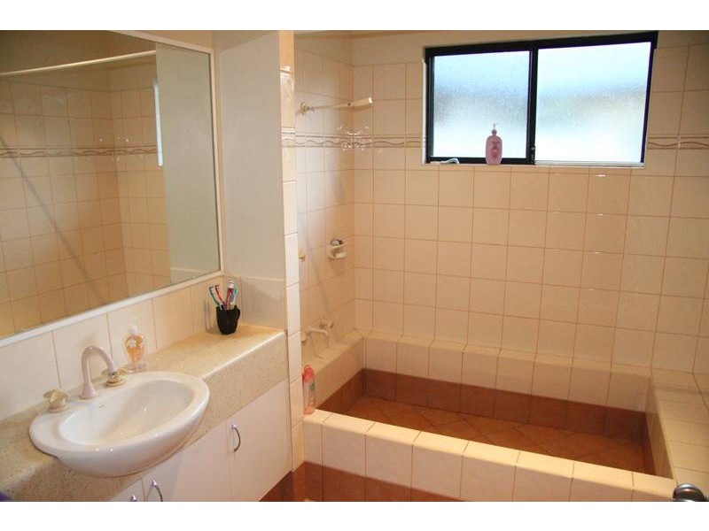 Lot 2, B/10 Greybox Avenue, Kununurra WA 6743