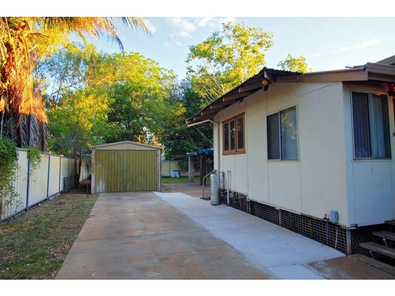 4 Rosewood Ave, Kununurra WA 6743