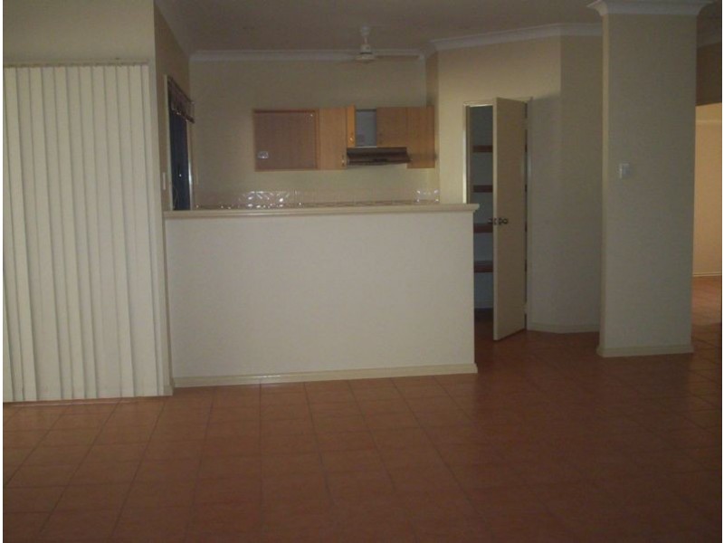 1/10 Greybox, Kununurra WA 6743
