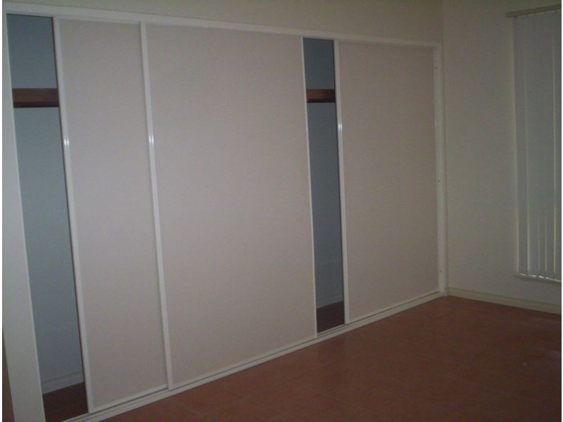 1/10 Greybox, Kununurra WA 6743