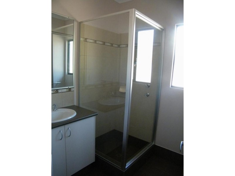 1 & 5/15 Erythrina Street, Kununurra WA 6743