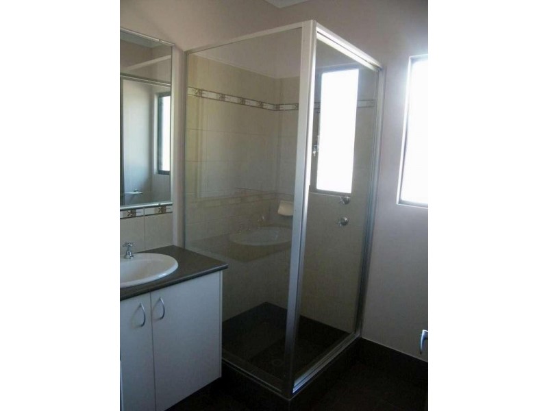 1 & 5/15 Erythrina Street, Kununurra WA 6743