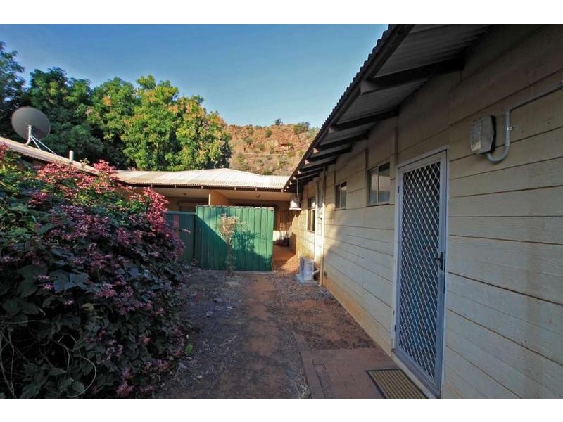 2/43 Weaber Plain Road, Kununurra WA 6743