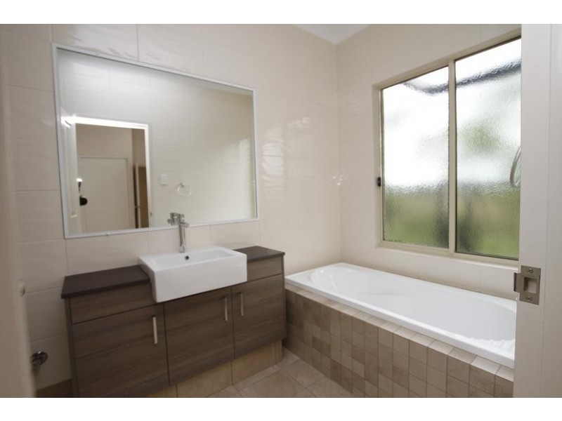 12/66 Casuarina Way, Kununurra WA 6743