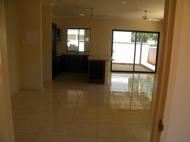 1/10 Barringtonia, Kununurra WA 6743