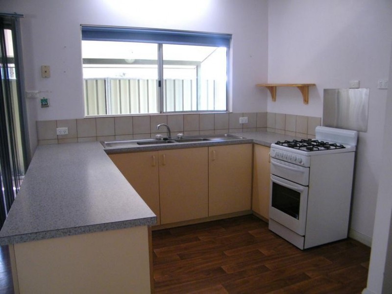 2/9 Palm Court, Kununurra WA 6743