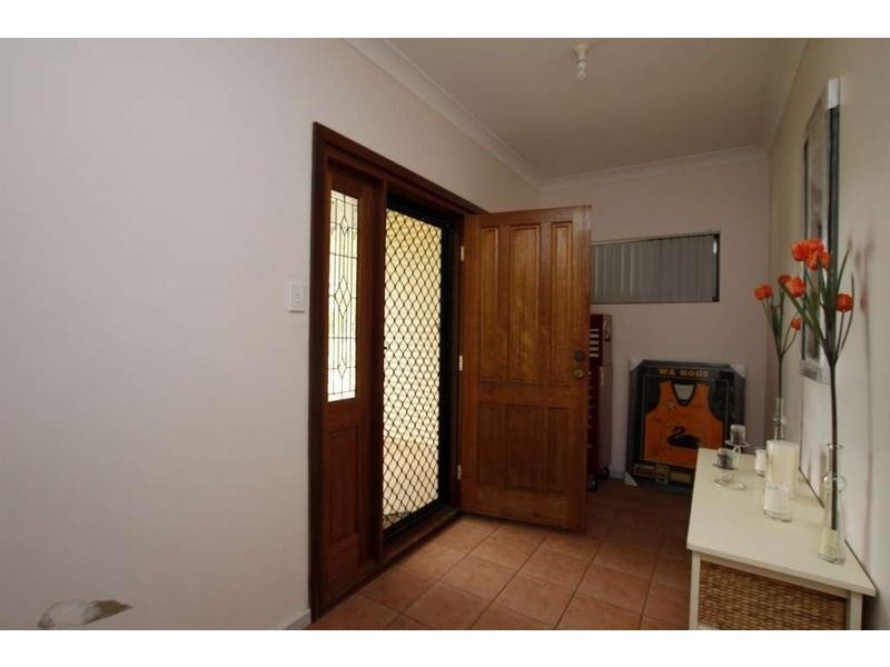 6 Cycas Close, Kununurra WA 6743