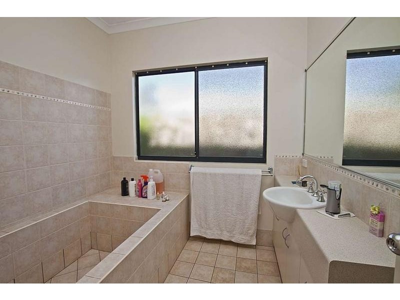 18 Celtis Street, Kununurra WA 6743