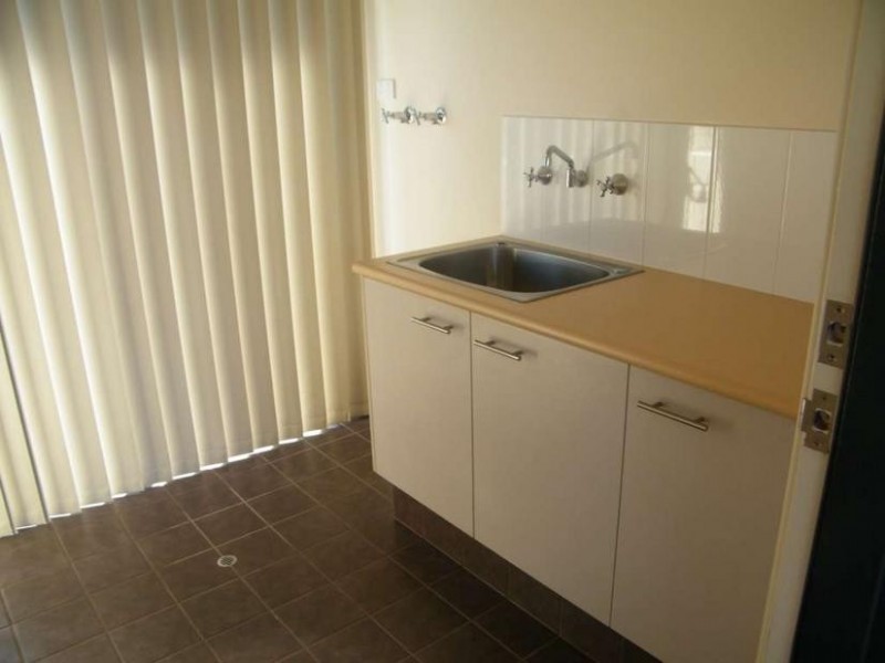 24 Argentea Ave, Kununurra WA 6743