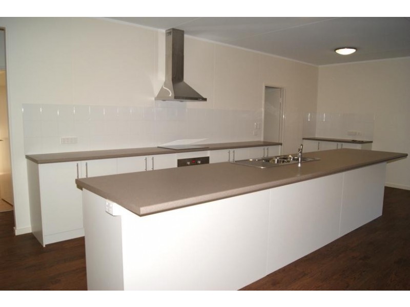 8 Tamarind Meander, Kununurra WA 6743