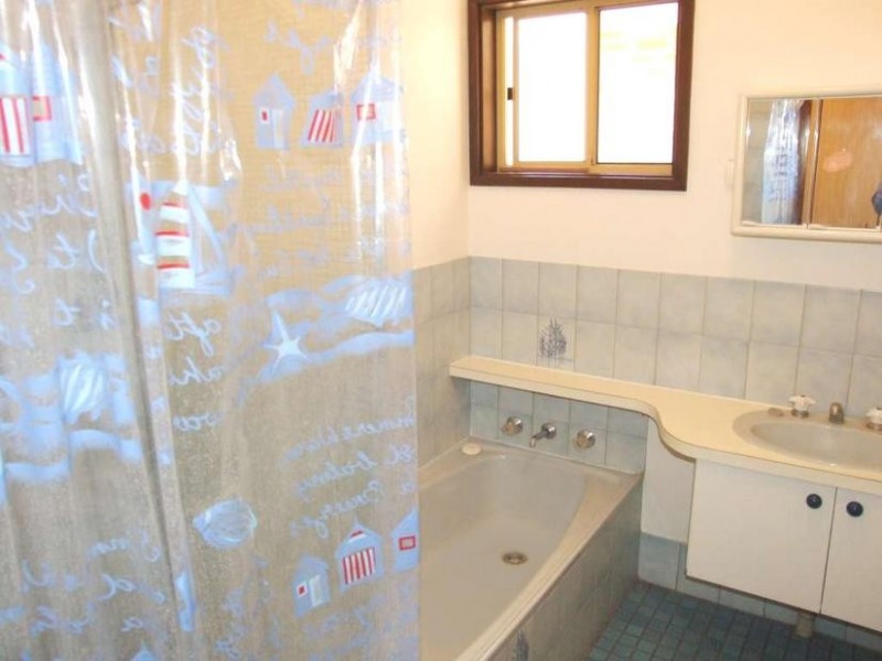 4/12-16 Casuarina Way, Kununurra WA 6743