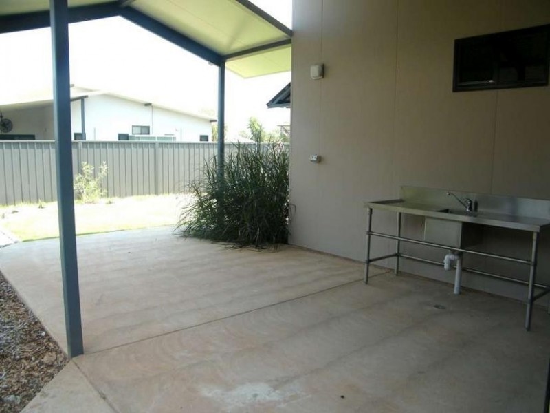 22 Tamarind Meander, Kununurra WA 6743