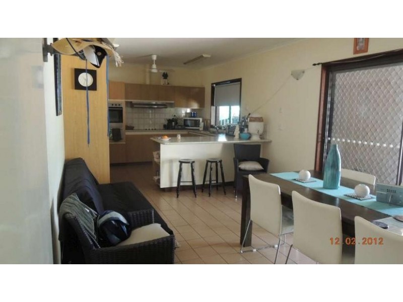 8 WATERLILY PLACE, Kununurra WA 6743