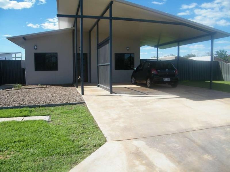 3 Bluegrass Ave, Kununurra WA 6743