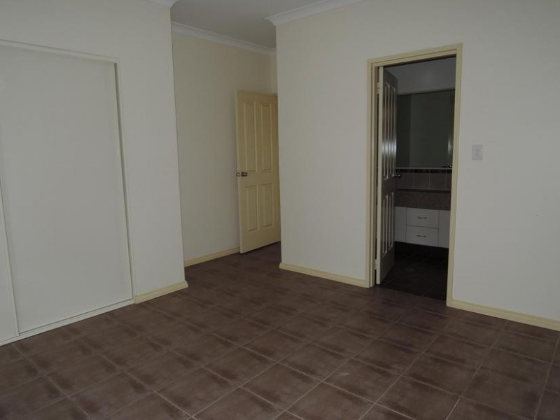 10/29 Konkerberry Drive, Kununurra WA 6743