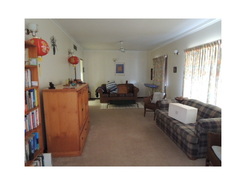 7 Banyan Street, Kununurra WA 6743