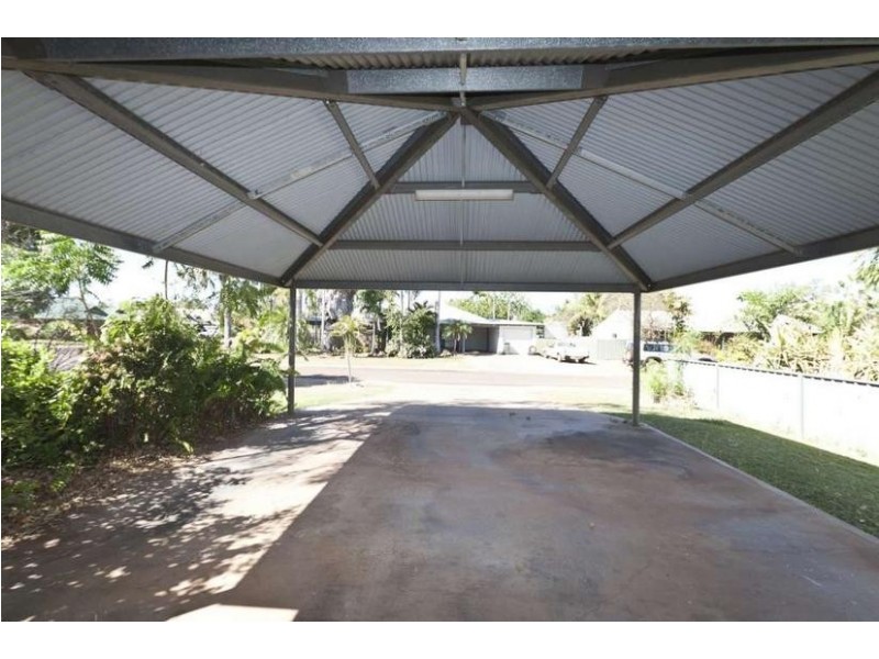 2 Cycas Close, Kununurra WA 6743