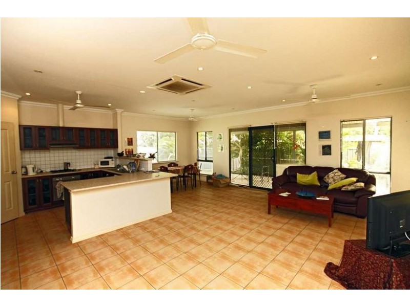 b/12 Silverbox Avenue, Kununurra WA 6743