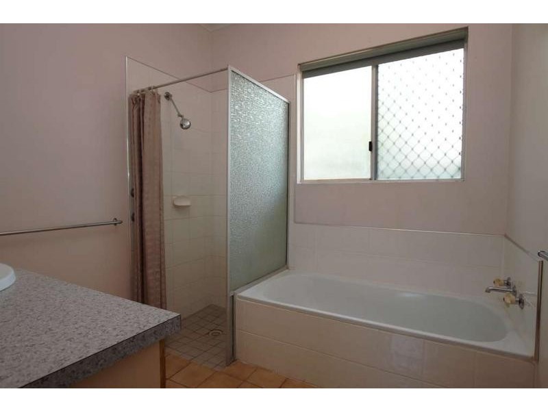 2/9 Palm Court, Kununurra WA 6743